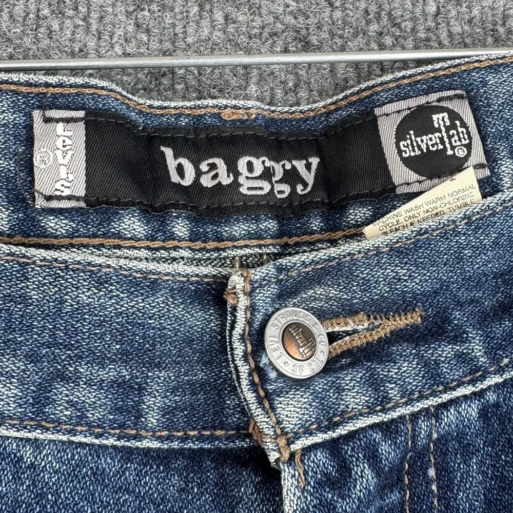 Vintage 2000 Levi's SilverTab Baggy Jeans Mens 42x34 Blue Denim Y2K Wide Leg